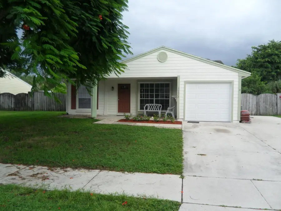 10672 Aquarius Lane, Royal Palm Beach, FL 33411 - Image #2