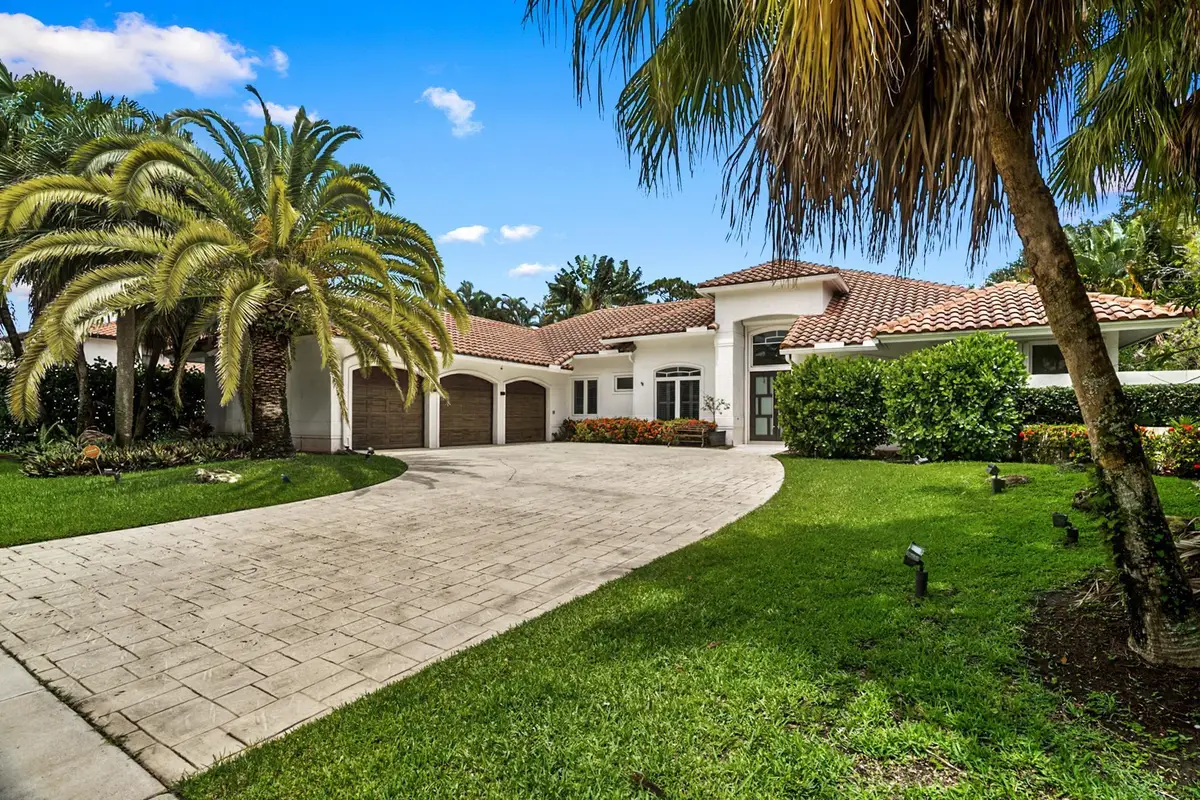910 Parkside Circle N, Boca Raton, FL 33486 - Image #1