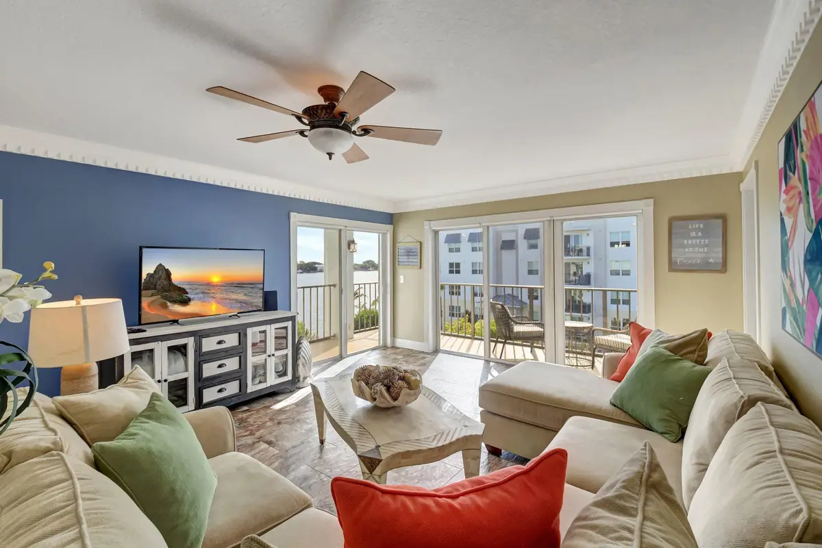 1206 S Lake Drive #504, Lantana, FL 33462 - Image #1