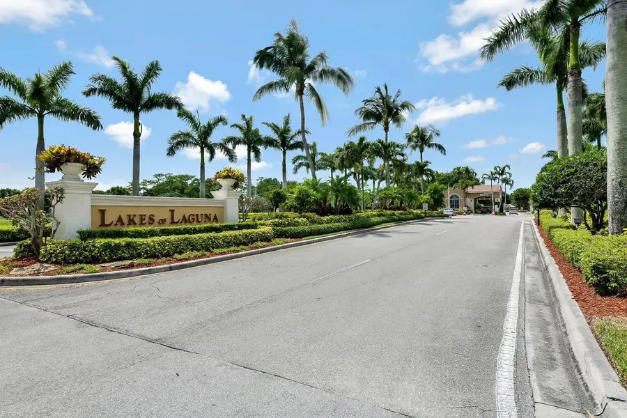 4043 Lake Tahoe Circle, West Palm Beach, FL 33409 - Image #3