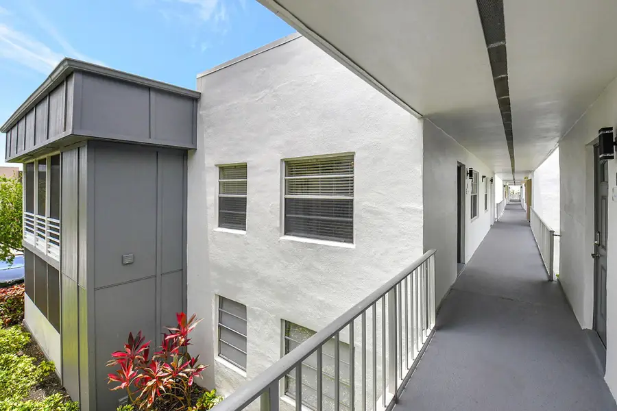 428 Normandy I, Delray Beach, FL 33484 - Image #3