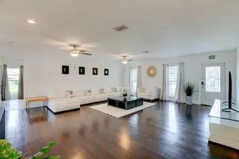 3170 NW 68th Court, Fort Lauderdale, FL 33309 - Image #3