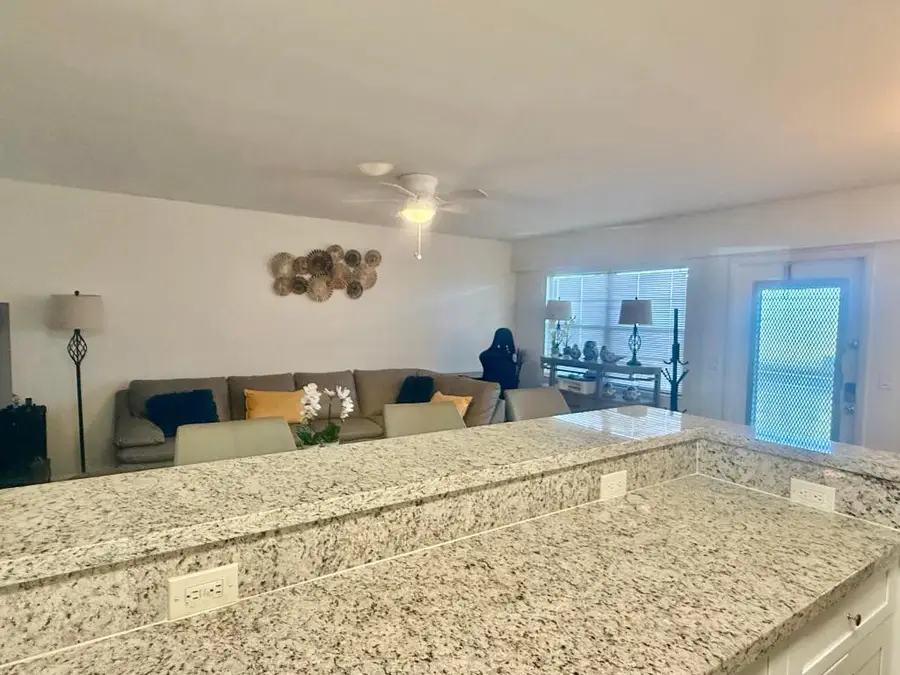 209 Brighton E, Boca Raton, FL 33434 - Image #2