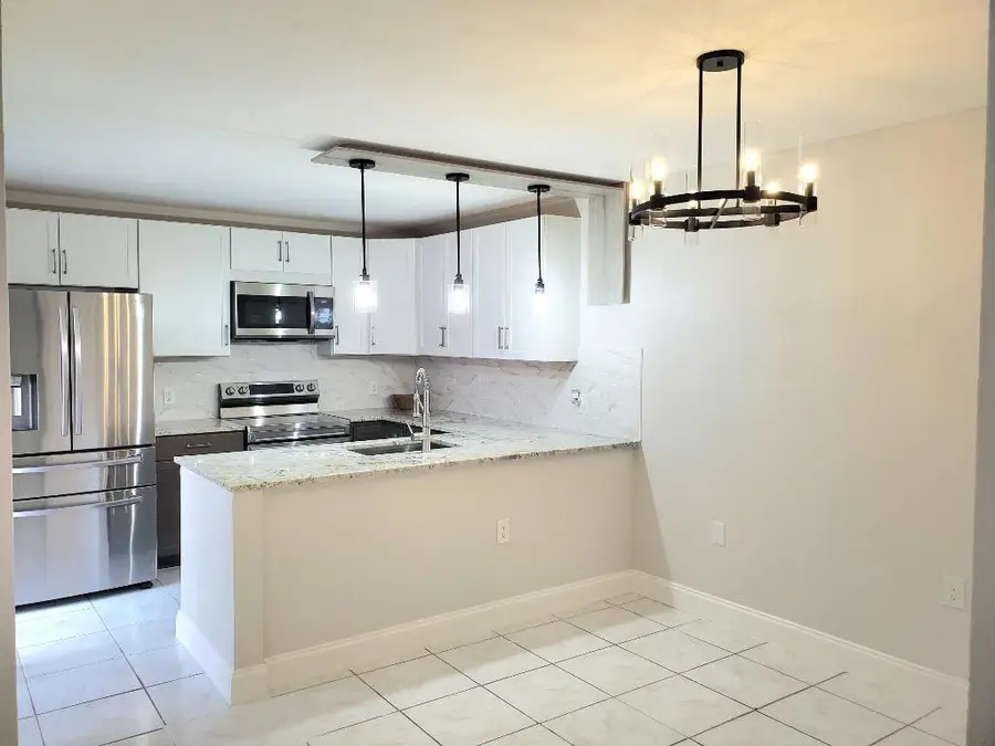 1625 16th Way, West Palm Beach, FL 33407 - Image #2