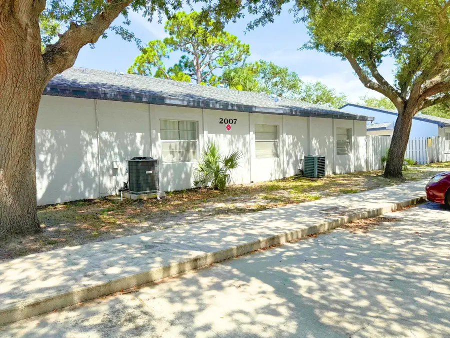 2007 Oleander Boulevard #C, Fort Pierce, FL 34950 - Image #3