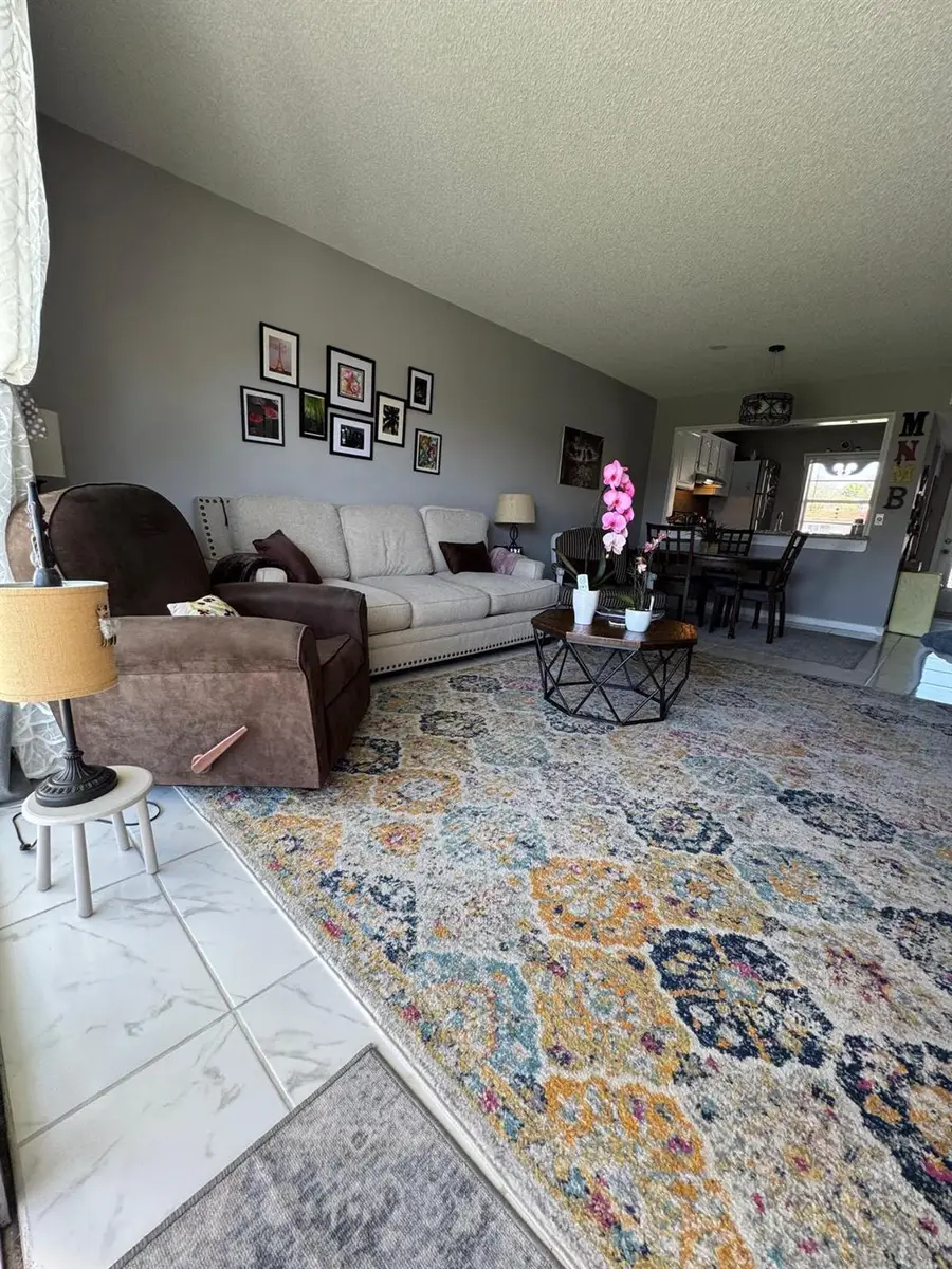 33 Abbey Lane #207, Delray Beach, FL 33446 - Image #2