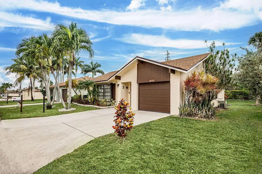 6247 Red Cedar Circle, Greenacres, FL 33463 - Image #2