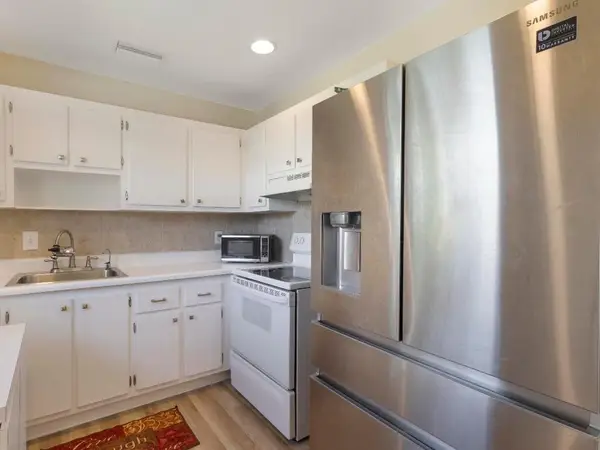 652 Flanders N, Delray Beach, FL 33484