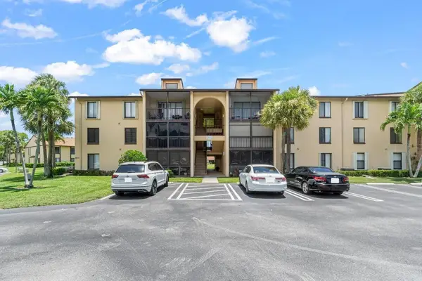 811 Sky Pine Way #A2, Greenacres, FL 33415