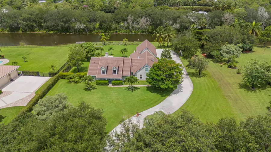 5703 Lago Del Sol Drive, Lake Worth, FL 33449 - Image #2