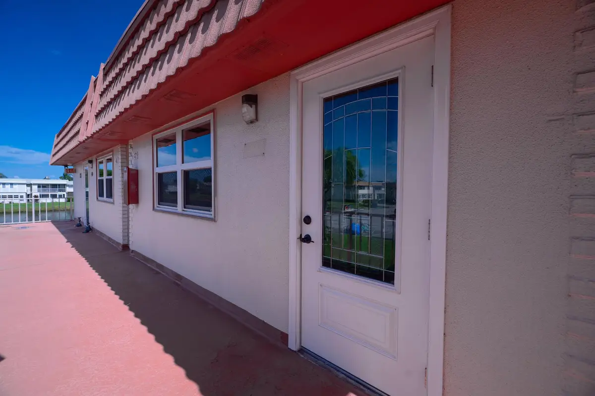 47 Saxony A, Delray Beach, FL 33446 - Image #1