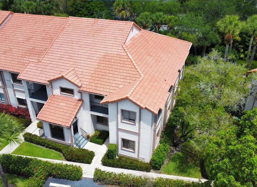 1103 Duncan Circle #104, Palm Beach Gardens, FL 33418 - Image #2