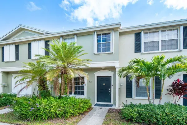 925 Kokomo Key Lane, Delray Beach, FL 33483
