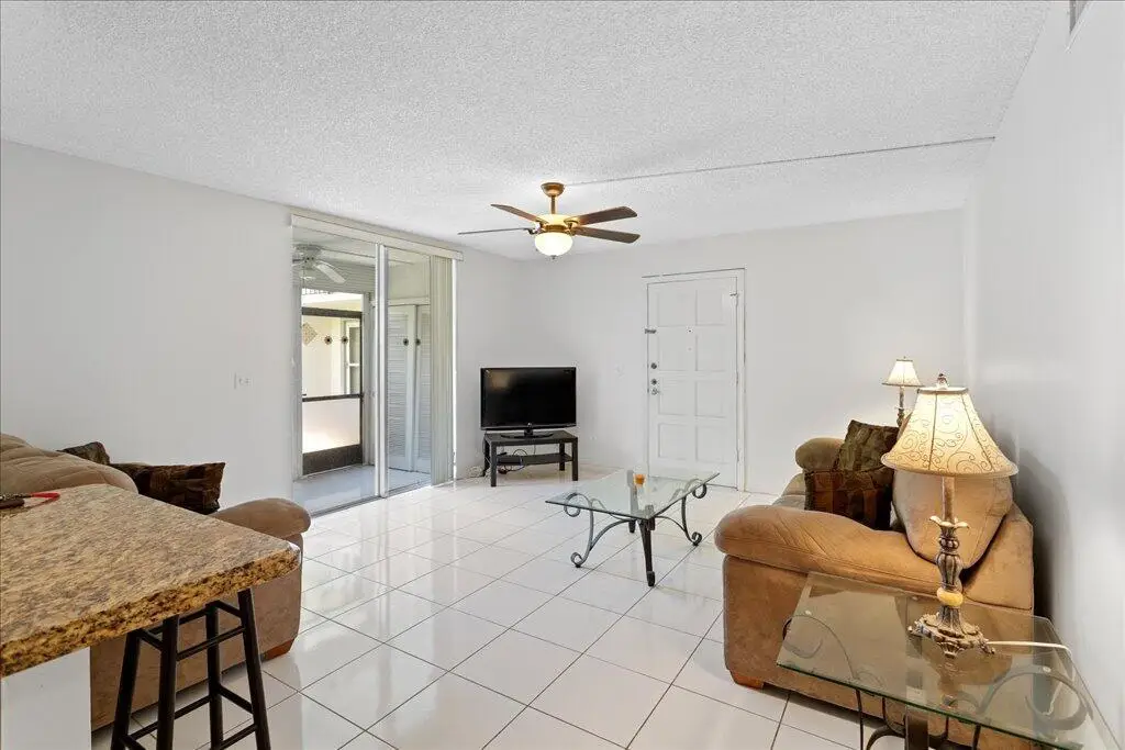 1124 NW 13th Street #120a, Boca Raton, FL 33486 - Image #1