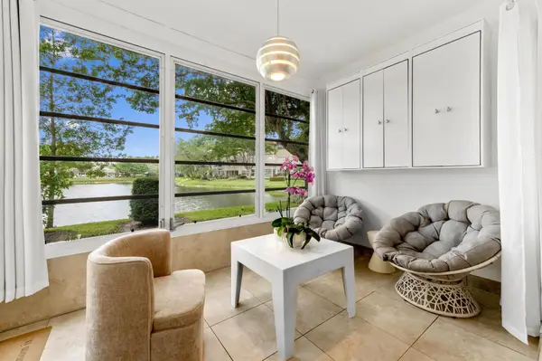 3530 NW 52nd Avenue #409, Lauderdale Lakes, FL 33319