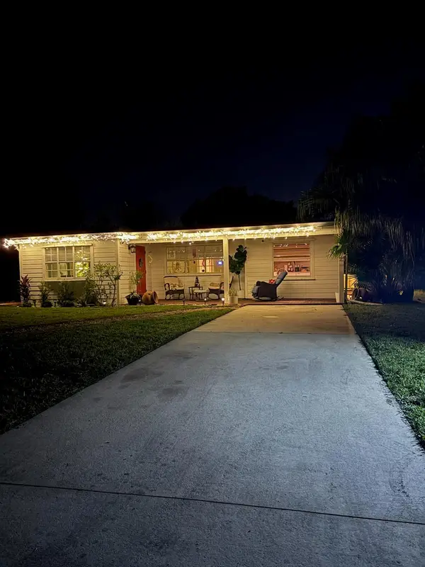 1441 5th Court, Vero Beach, FL 32960