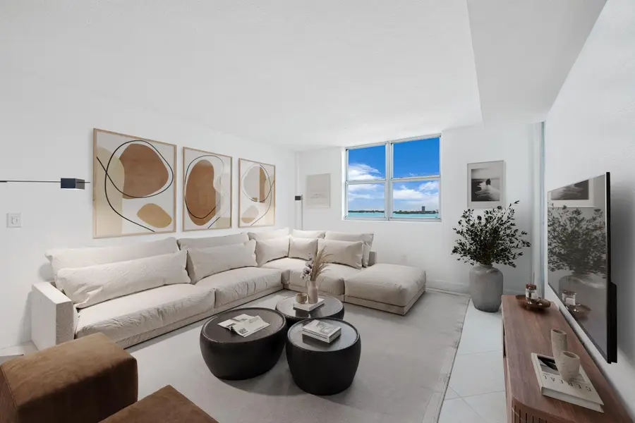 7501 E Treasure Drive #8n, North Bay Village, FL 33141 - Image #2