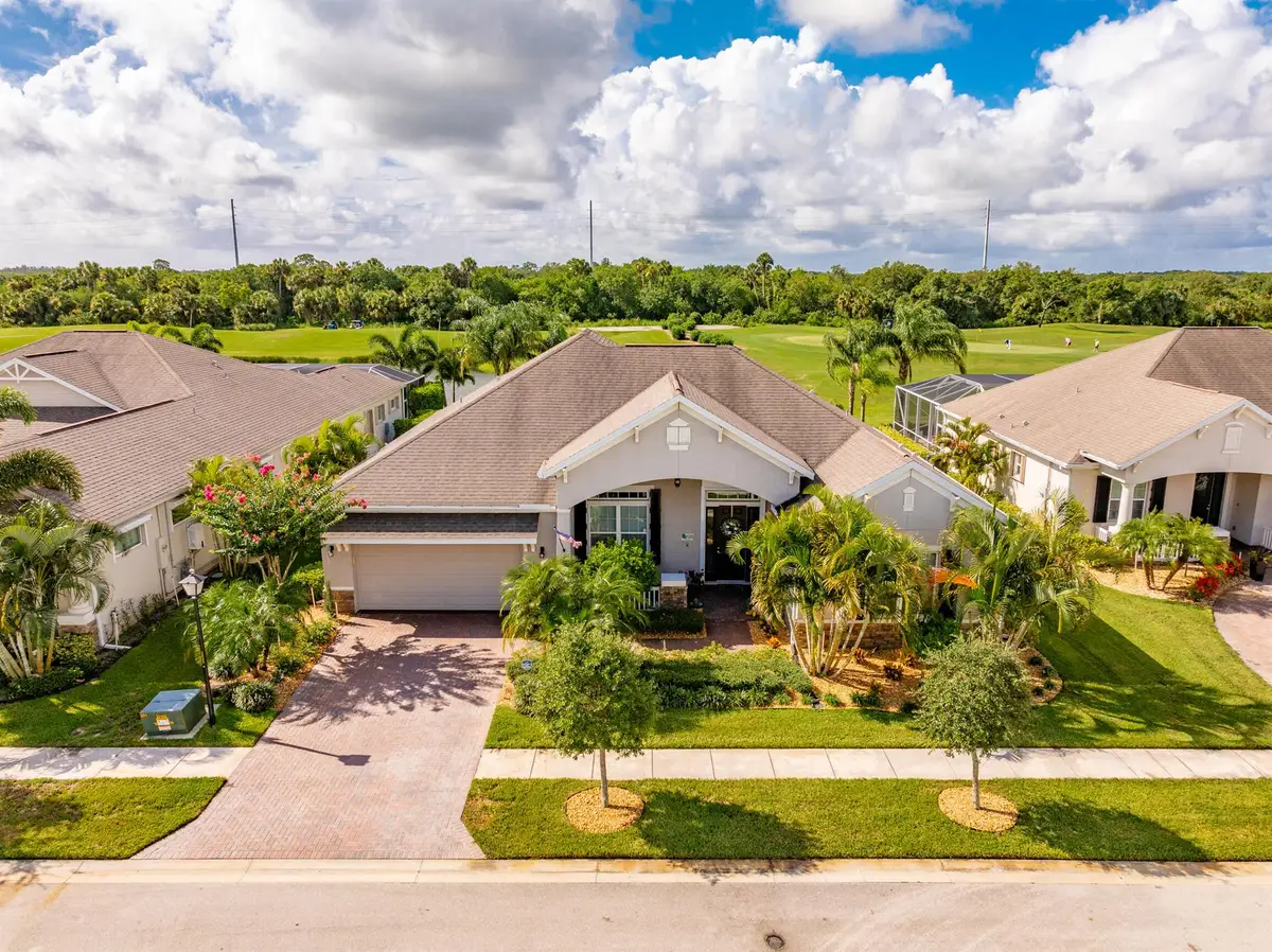 7201 E Village Square, Vero Beach, FL 32966 - Image #1