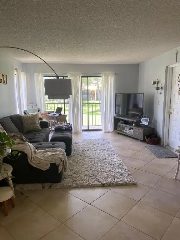 818 Sky Pine Way #E2, Greenacres, FL 33415 - Image #3