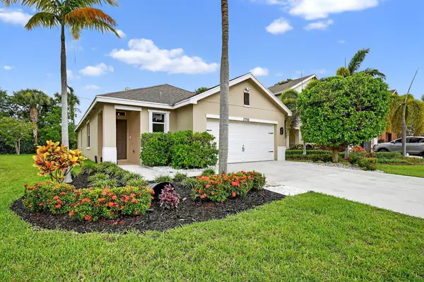 3756 Whitney Park Lane, Greenacres, FL 33463