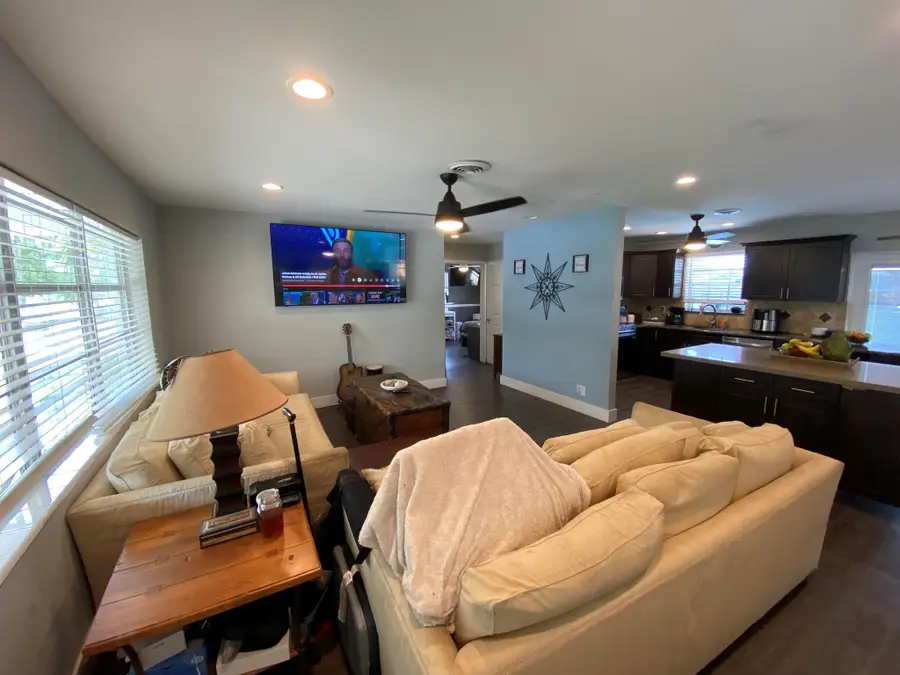 124 SE 11th Street, Deerfield Beach, FL 33441 - Image #3