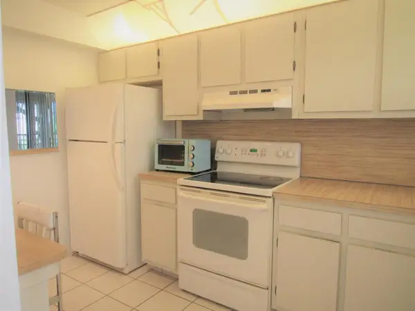 4640 Lucerne Lakes Boulevard #206, Lake Worth, FL 33467