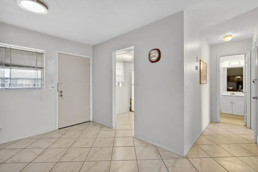 2152 NE 1st Way #205, Boynton Beach, FL 33435 - Image #3