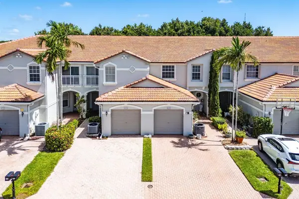 8333 Via Leonessa, Boca Raton, FL 33433