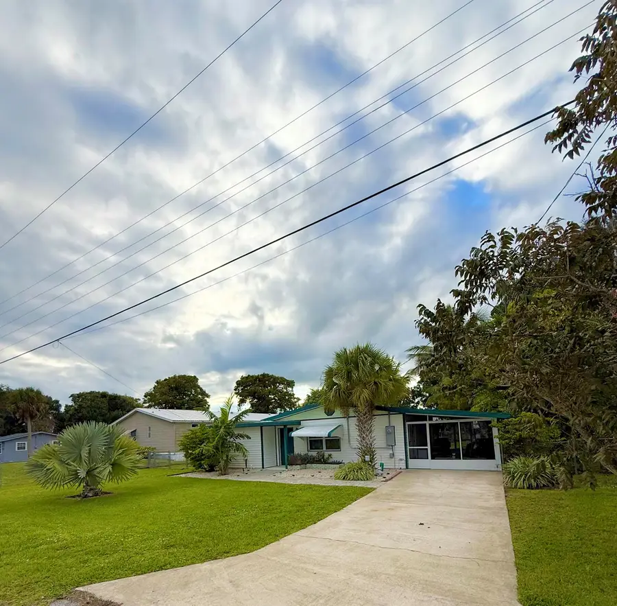 1736 Hunter Road, Buckhead Ridge, FL 34974 - Image #2