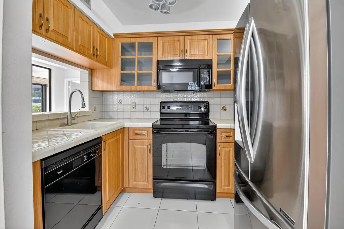 5475 Verona Drive #F, Boynton Beach, FL 33437 - Image #1