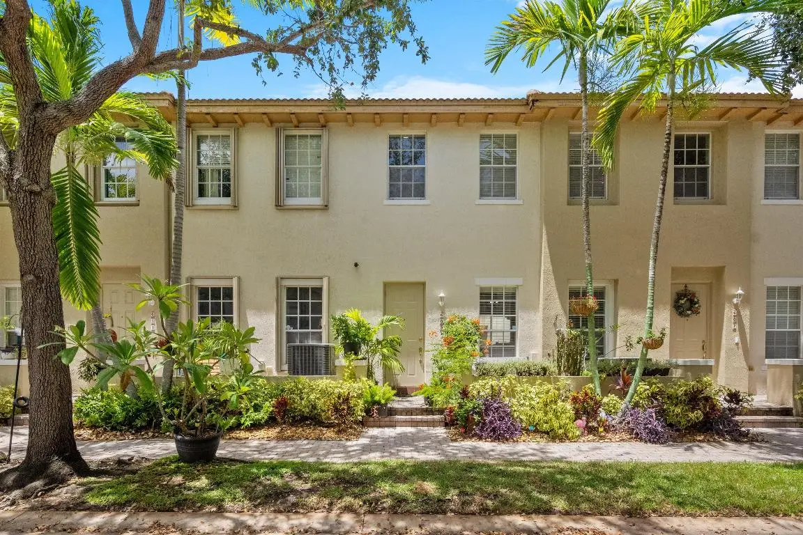 609 NW 24th Avenue, Boynton Beach, FL 33426 - Image #1