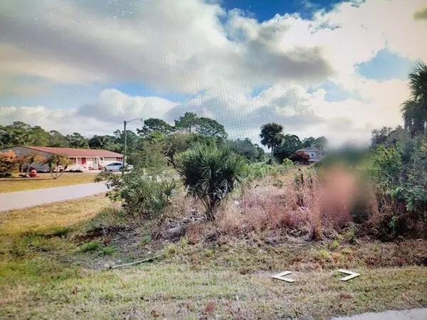 2231 Claude Court, Port Charlotte, FL 33952