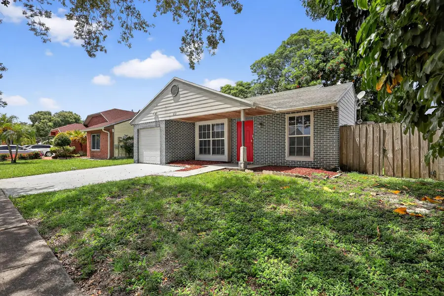 8681 SW 15th Street, Pembroke Pines, FL 33025 - Image #3