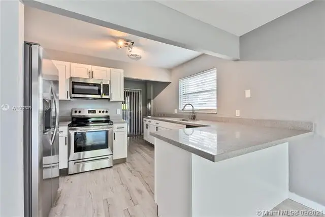 197 Sandpiper Avenue, Royal Palm Beach, FL 33411 - Image #2