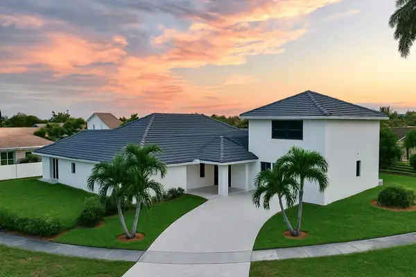 7033 San Sebastian Circle, Boca Raton, FL 33433