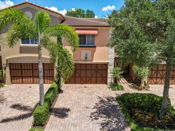 2041 Foxtail View Court, West Palm Beach, FL 33411