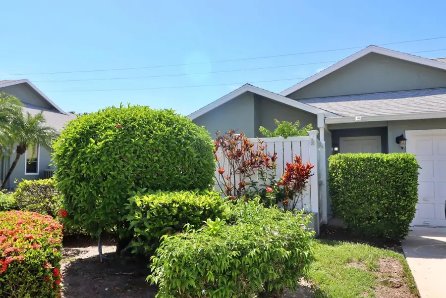 6676 SE Yorktown Drive, Hobe Sound, FL 33455 - Image #3