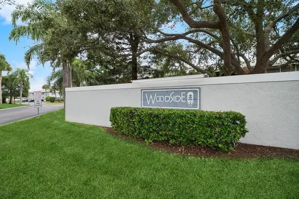 993 Sonesta Avenue Ne #205, Palm Bay, FL 32905