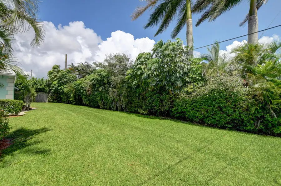 1149 SW 11th Street, Boca Raton, FL 33486 - Image #3