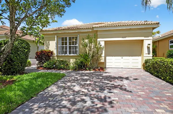 7297 Cataluna Circle, Delray Beach, FL 33446