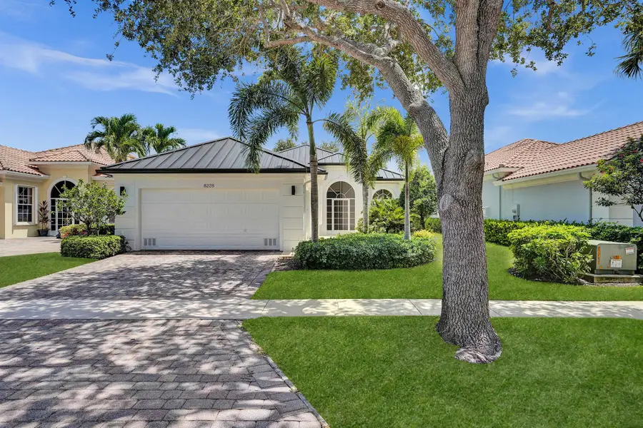 8228 Rosalie Lane, Wellington, FL 33414 - Image #2