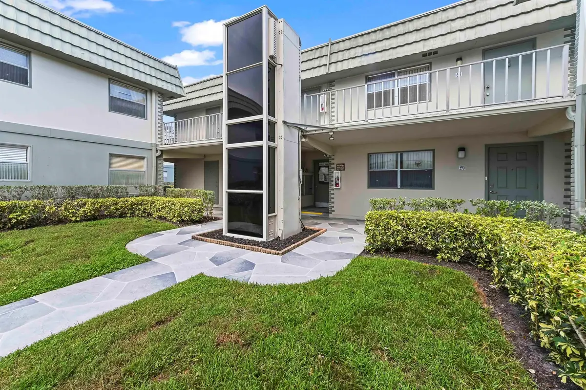 614 Monaco M, Delray Beach, FL 33446 - Image #1