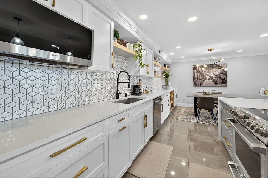 5440 N Ocean Drive #1404, Singer Island, FL 33404 - Image #2