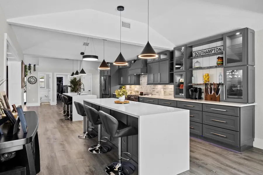 3763 SE Fairway E, Stuart, FL 34997 - Image #2