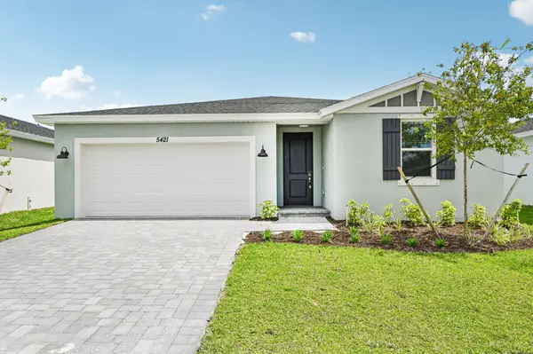 5421 Hampton Park Circle, Vero Beach, FL 32966