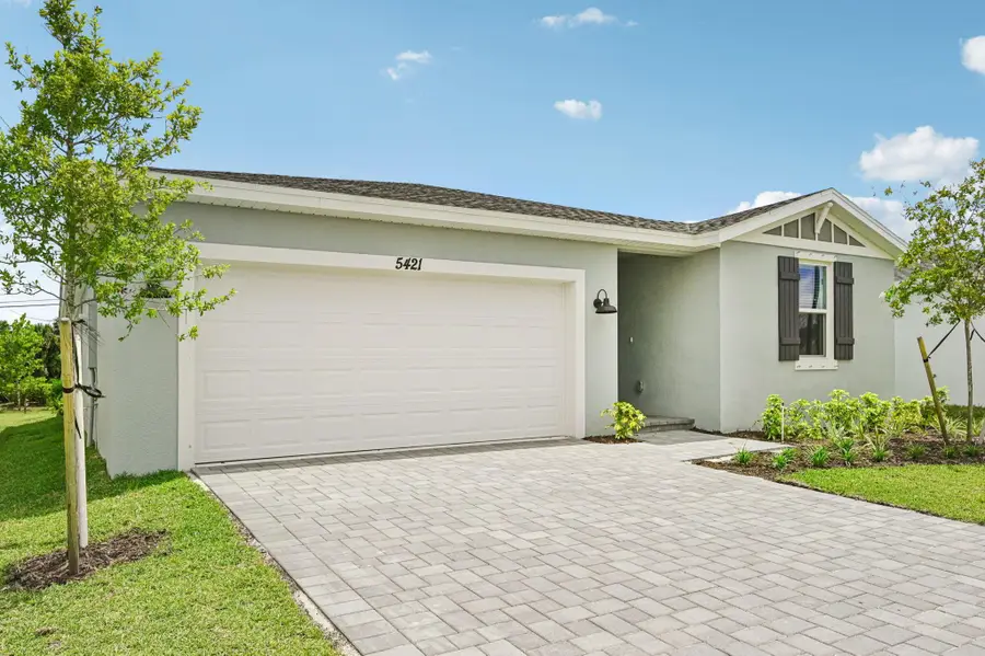 5421 Hampton Park Circle, Vero Beach, FL 32966 - Image #2