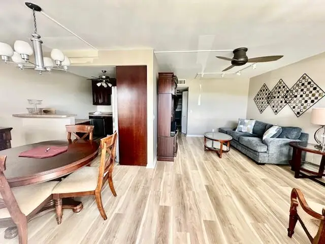 3031 Lincoln B, Boca Raton, FL 33434 - Image #2