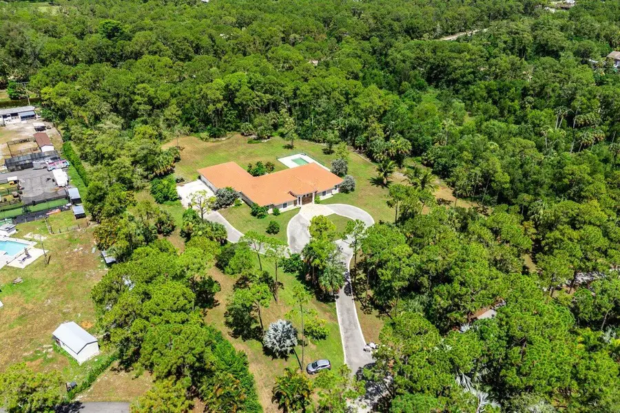 2555 Doe Trail, Loxahatchee, FL 33470 - Image #2