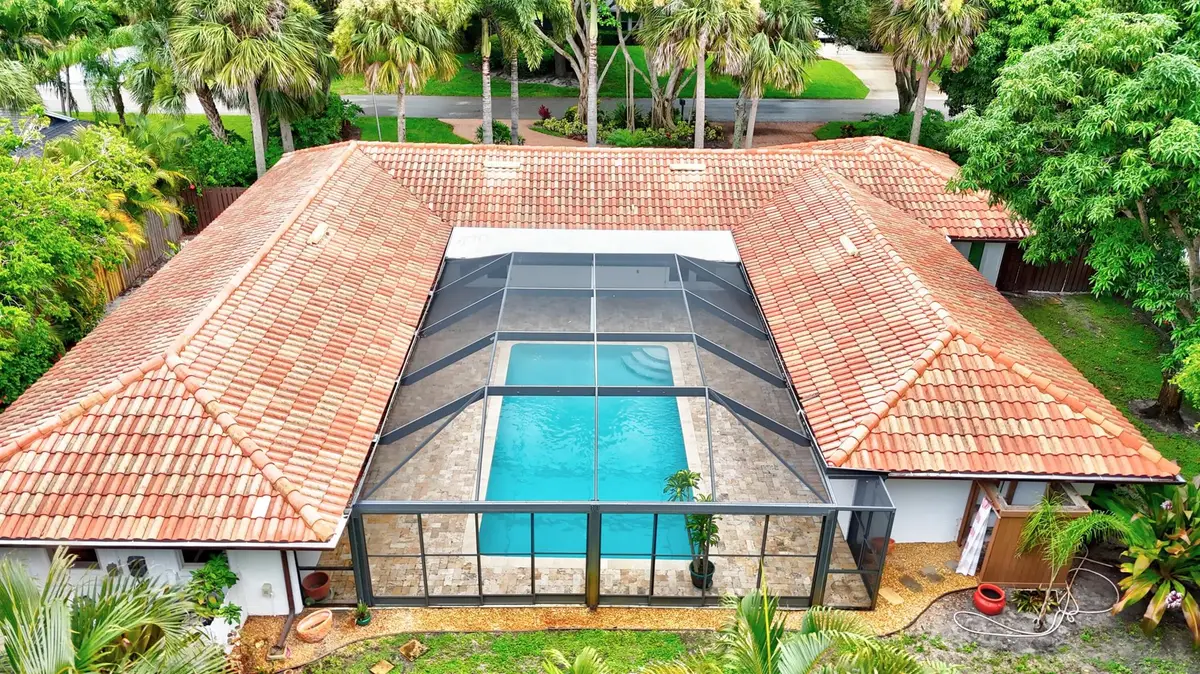 4 Copaire Road, Sewalls Point, FL 34996 - Image #1