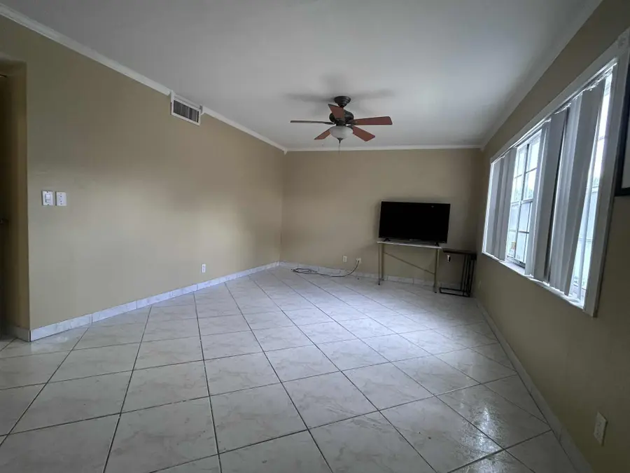 1805 SW 81st Avenue #4-15, Davie, FL 33324 - Image #3